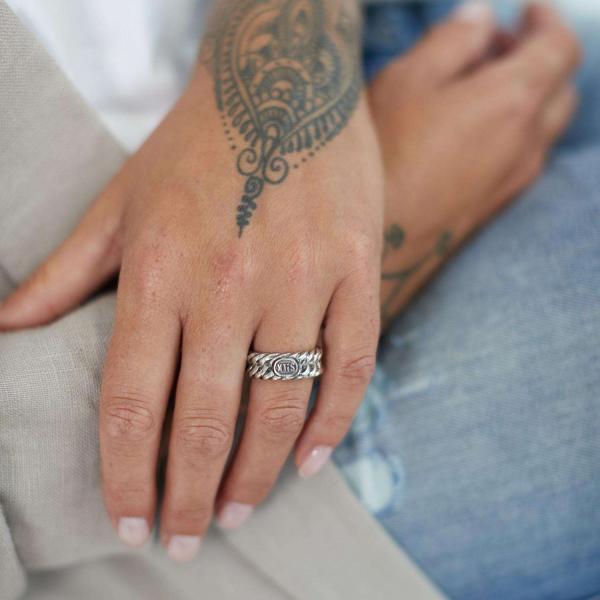 145 Ring Dames LINKED Collection