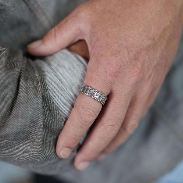 239 Ring Heren INFINITE Collection