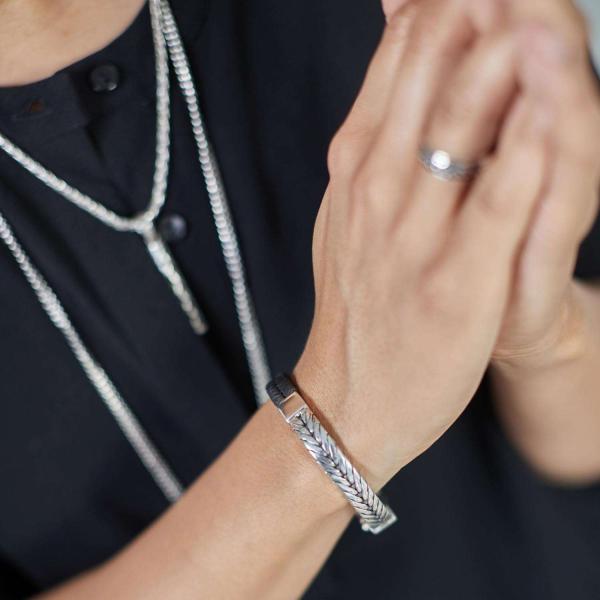 252BLK Armband Schwarz Dames CHEVRON Collection