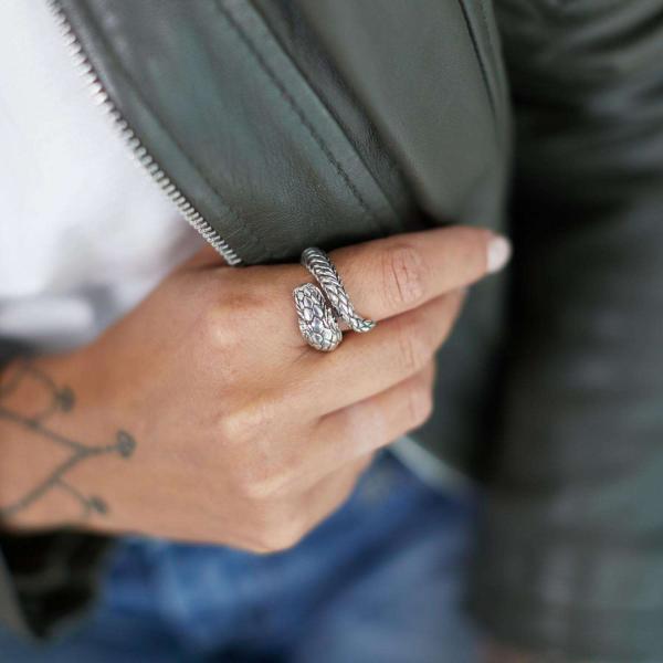 S28 Silberner Snake Ring Dames